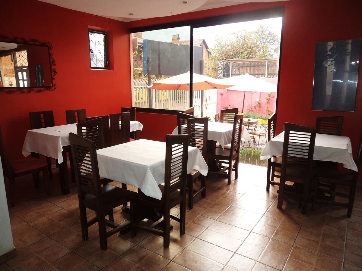 Hostal Imperial Quito Kültér fotó