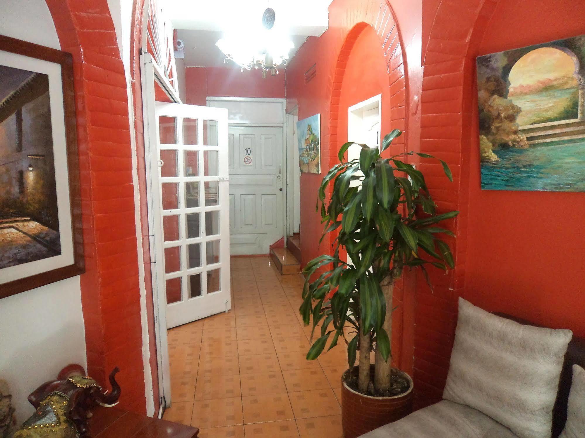 Hostal Imperial Quito Kültér fotó