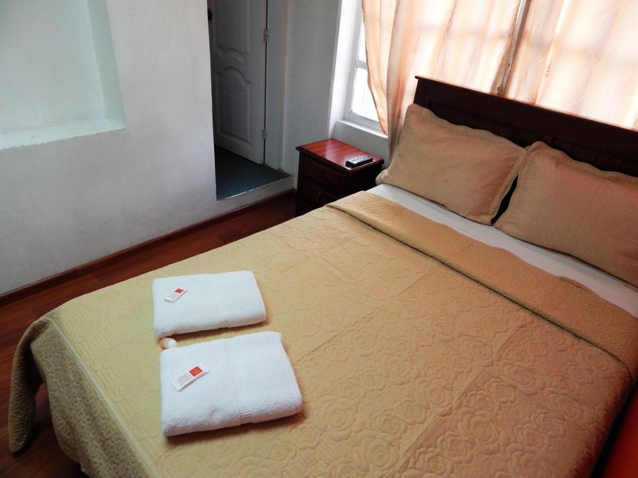 Hostal Imperial Quito Kültér fotó
