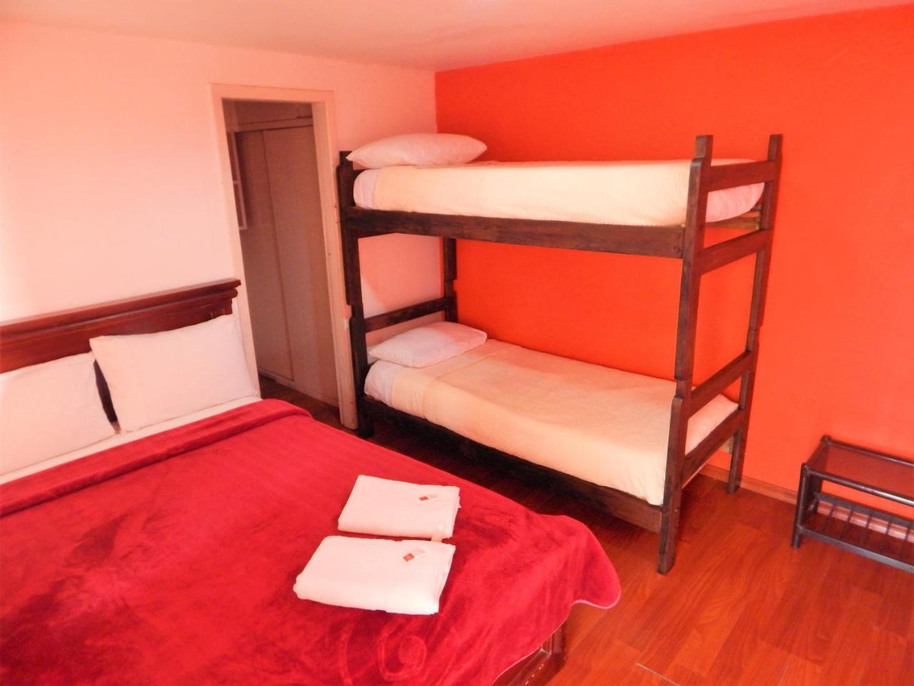 Hostal Imperial Quito Kültér fotó