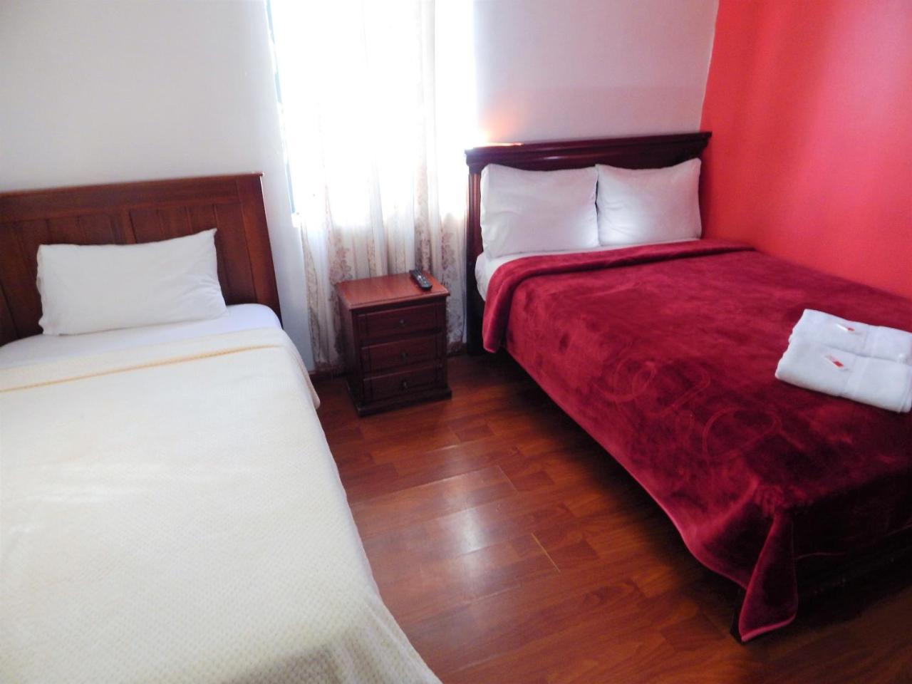Hostal Imperial Quito Kültér fotó