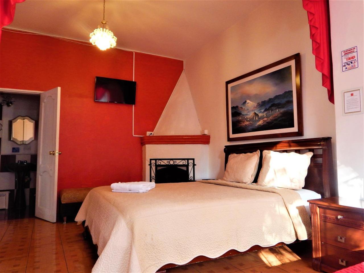 Hostal Imperial Quito Kültér fotó
