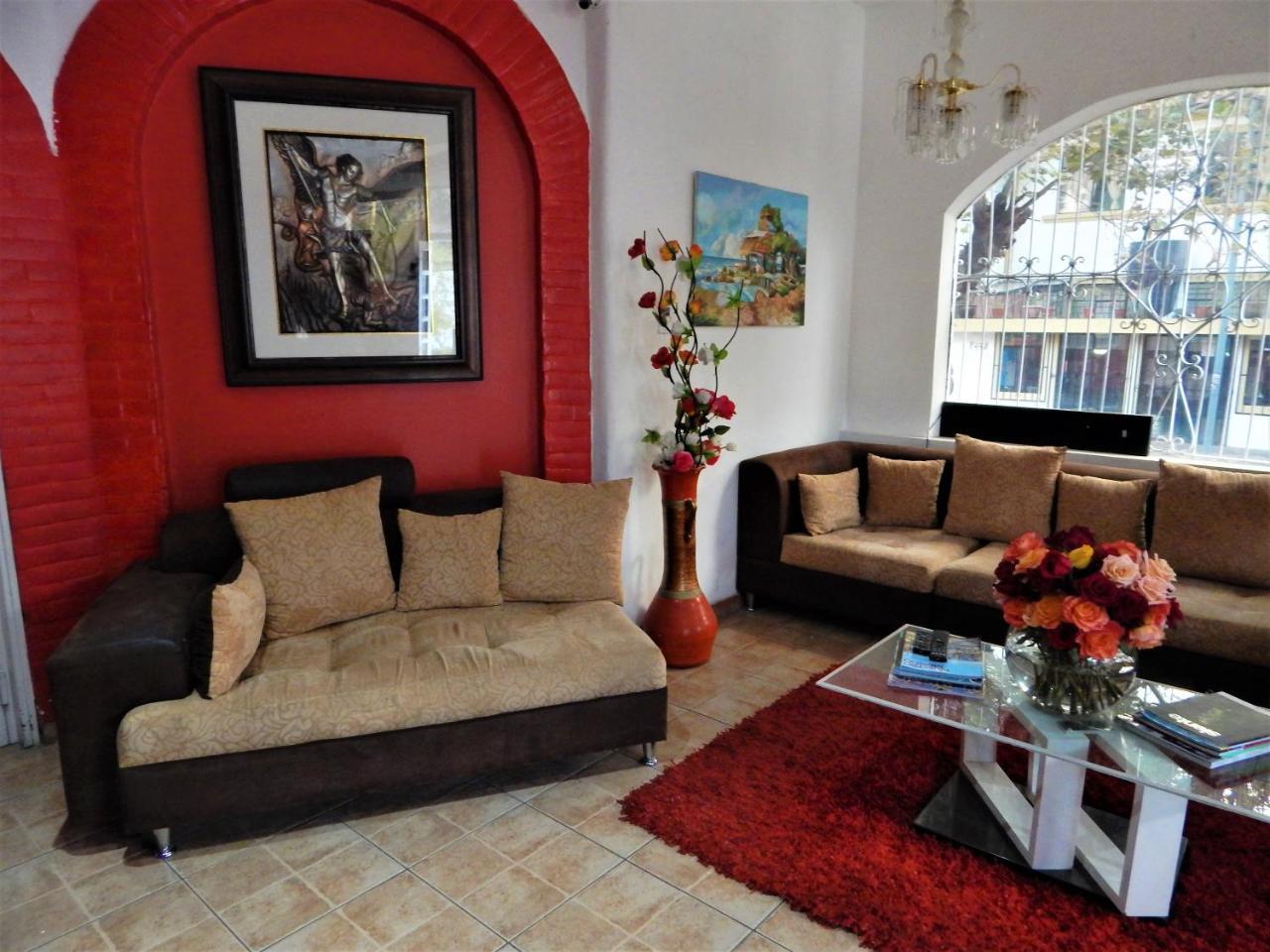 Hostal Imperial Quito Kültér fotó