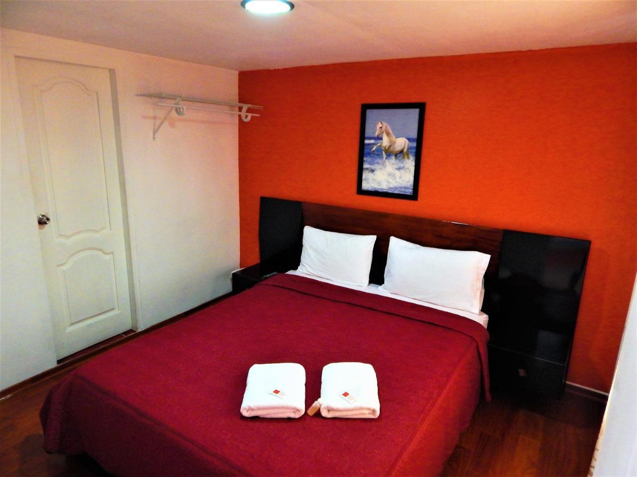 Hostal Imperial Quito Kültér fotó