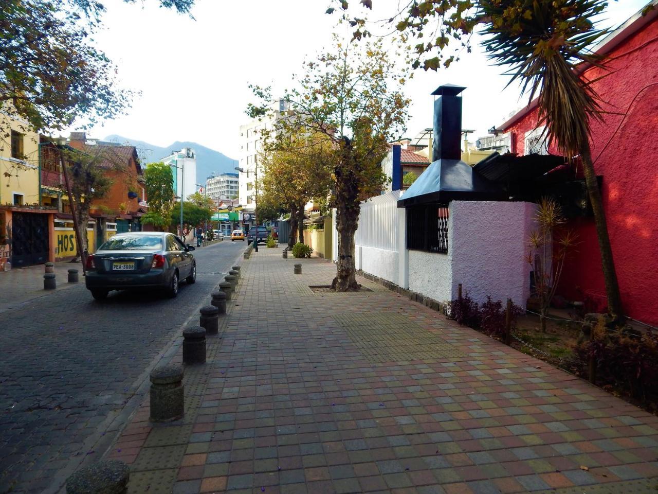 Hostal Imperial Quito Kültér fotó