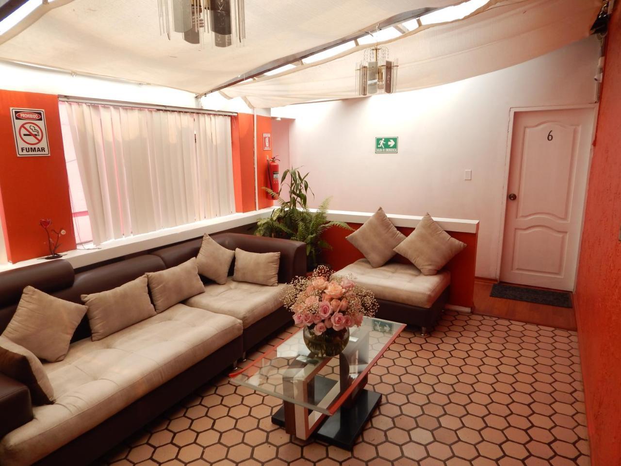 Hostal Imperial Quito Kültér fotó