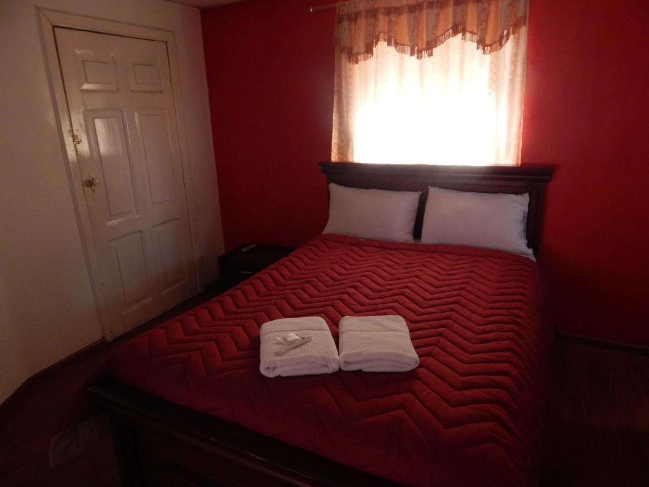 Hostal Imperial Quito Kültér fotó